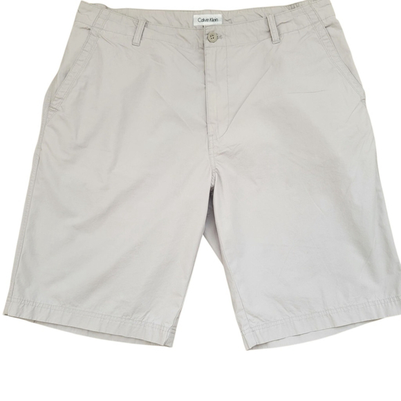 Calvin Klein Men's Shorts Size 38 Inseam 10" Excellent Condition - Picture 1 of 6